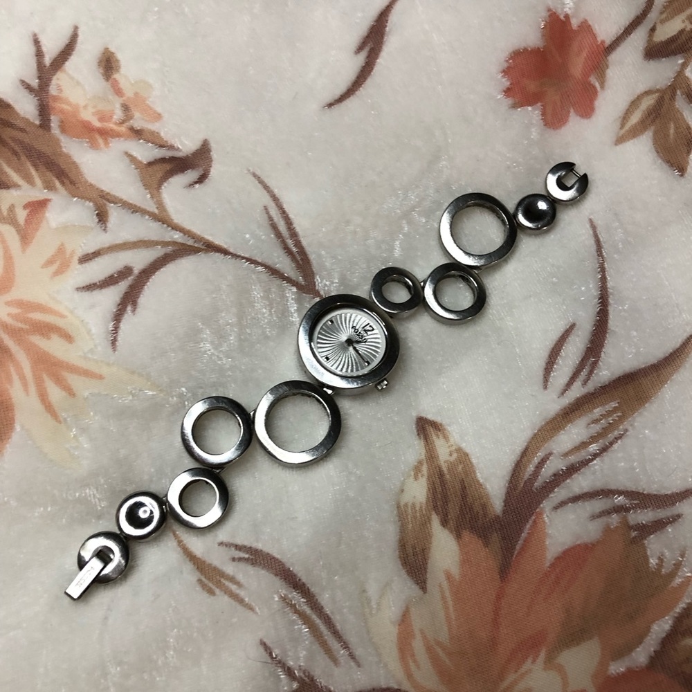 Silver Women’s Fossil Watch